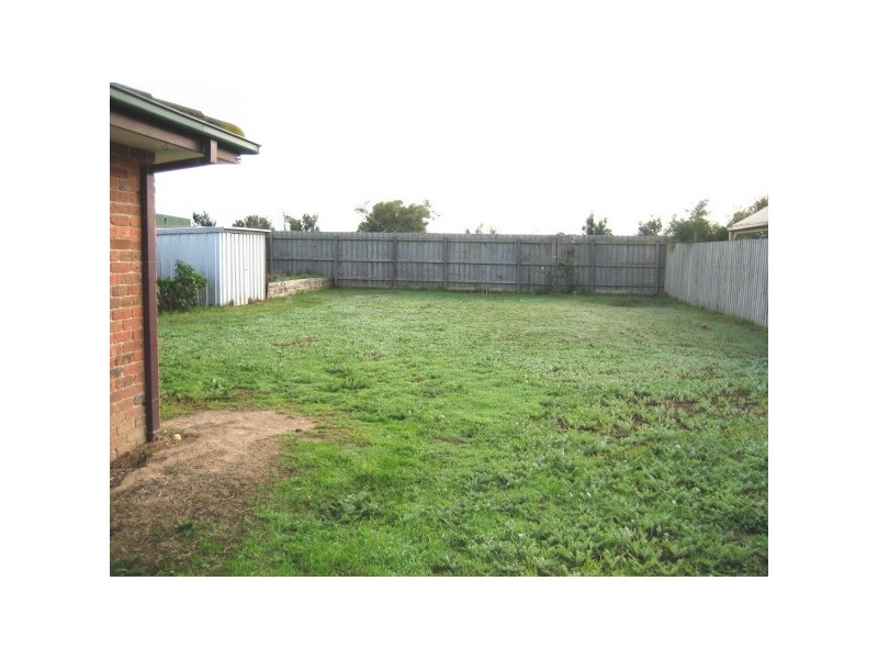 88 Nettle Drive, Hallam VIC 3803