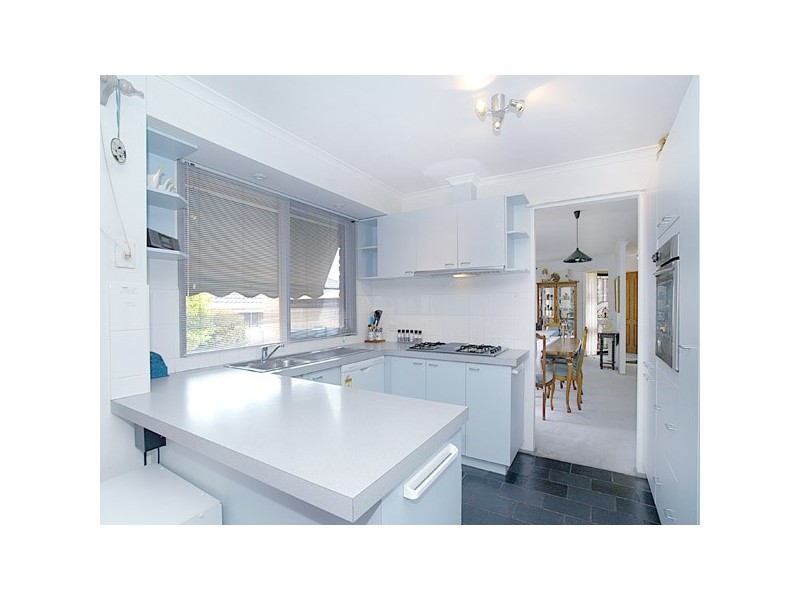 123 Avebury Drive, Berwick VIC 3806