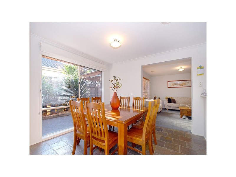 143 Bellevue Drive, Berwick VIC 3806