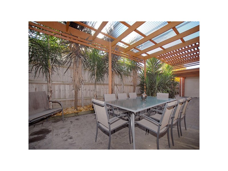 143 Bellevue Drive, Berwick VIC 3806