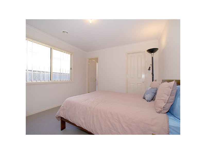 10 Baronessa Avenue, Narre Warren South VIC 3805