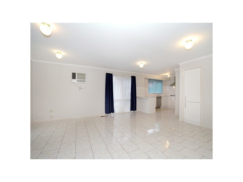 1 Douglas Rise, Endeavour Hills VIC 3802