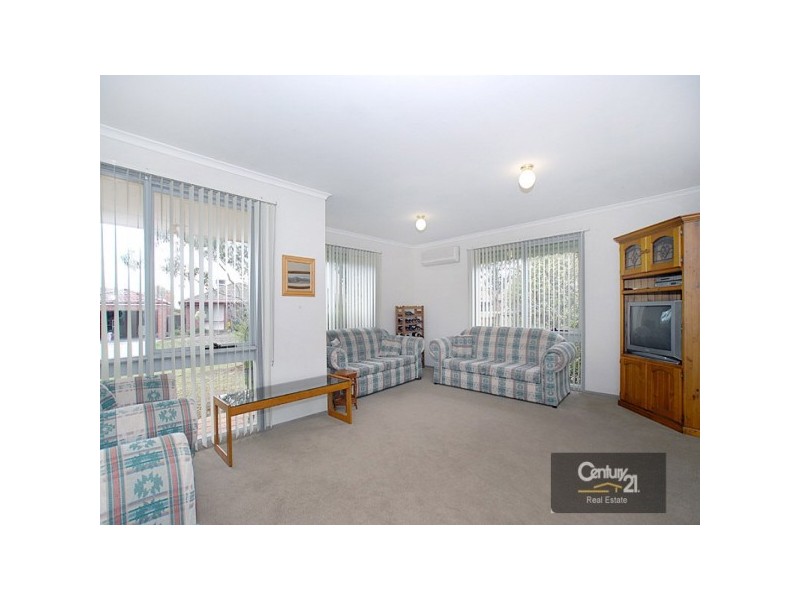 17 Coolabah Grove, Berwick VIC 3806