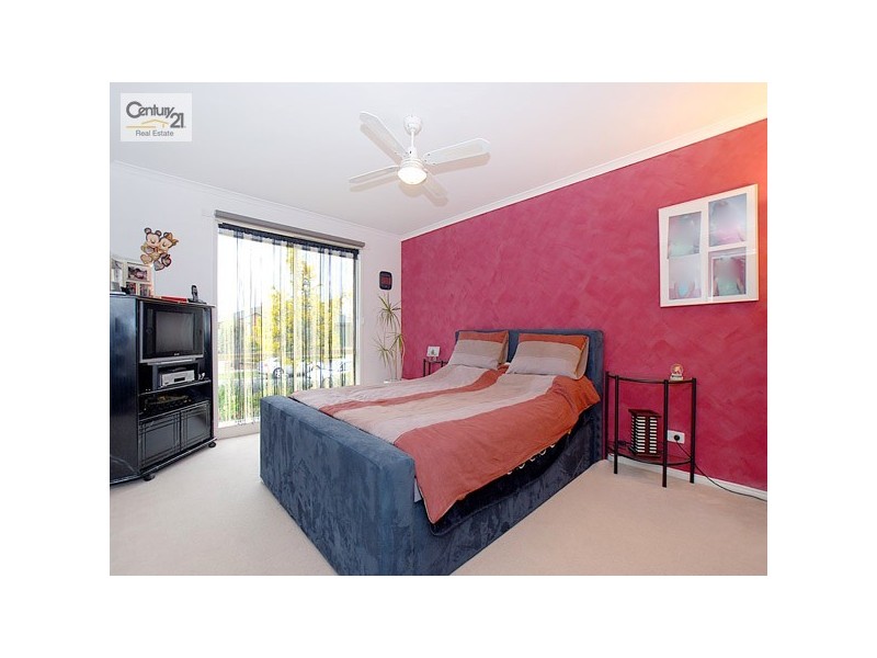 18 Shaftsbury Avenue, Berwick VIC 3806