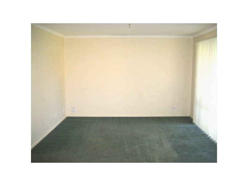 14 Kathryn Close, Pakenham VIC 3810