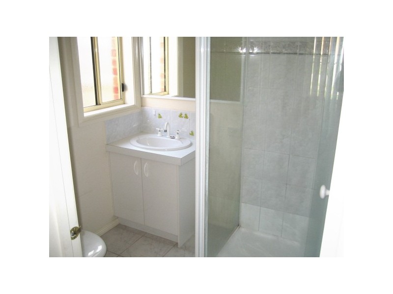 14 Kathryn Close, Pakenham VIC 3810