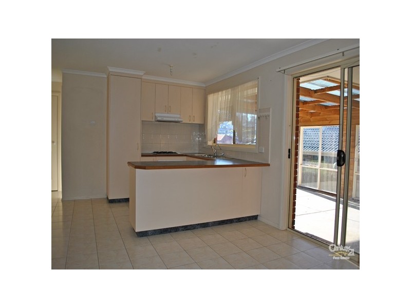 14 Kathryn Close, Pakenham VIC 3810