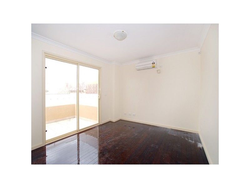 2/19 Hemmings Street, Dandenong VIC 3175