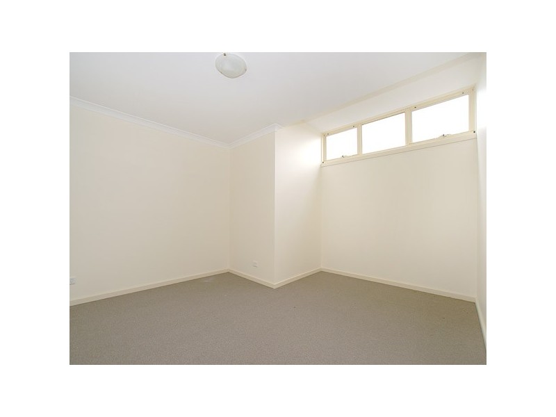 2/19 Hemmings Street, Dandenong VIC 3175