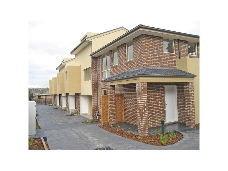 4/19 Hemmings Street, Dandenong VIC 3175