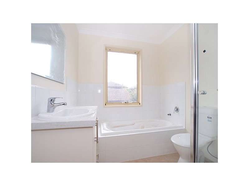 4/19 Hemmings Street, Dandenong VIC 3175