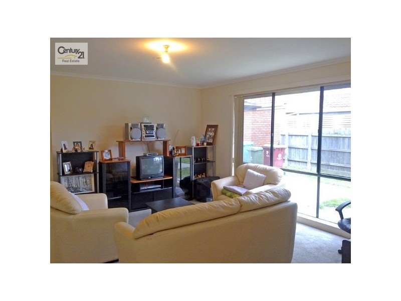 80 The Parkway, Hampton Park VIC 3976