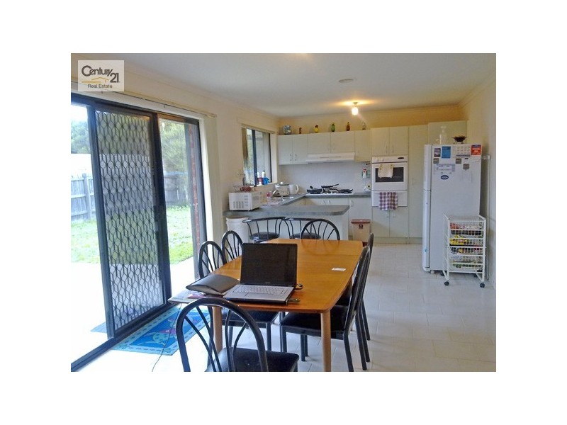 80 The Parkway, Hampton Park VIC 3976