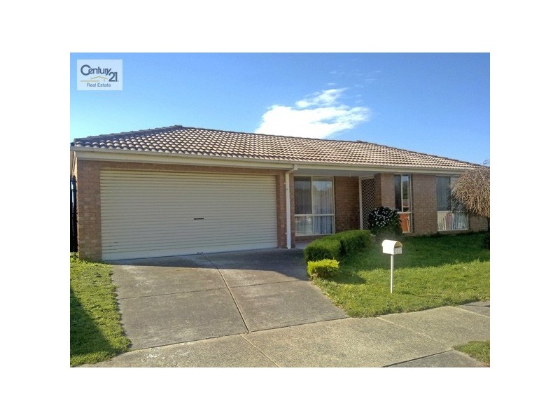 61 The Parkway, Hampton Park VIC 3976