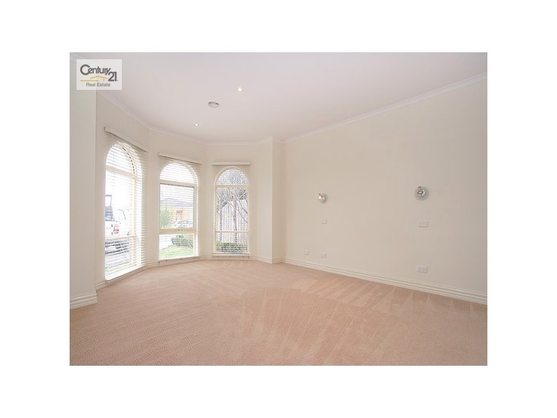 145 Bellevue Drive, Berwick VIC 3806