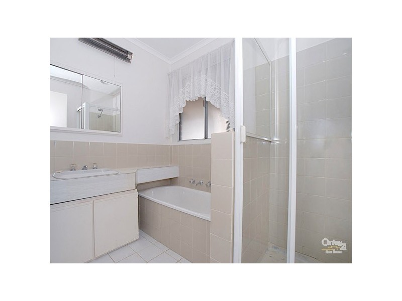 20 Floriana Avenue, Doveton VIC 3177