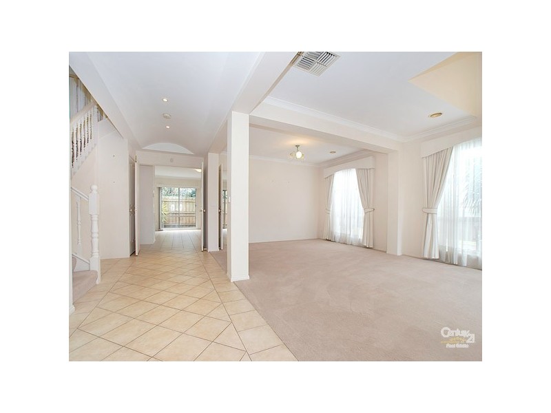 8 Jardine Court, Narre Warren South VIC 3805