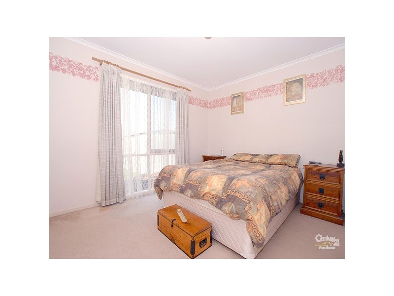 23 Sharpe Court, Berwick VIC 3806