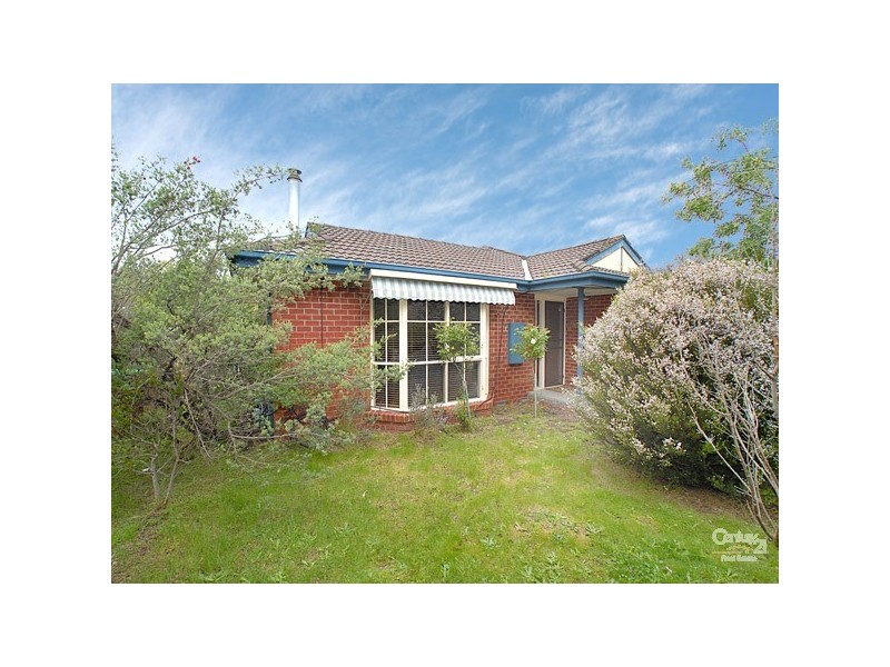 24 Bangalay Place, Berwick VIC 3806