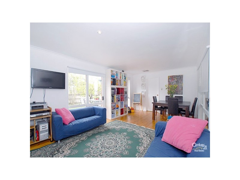 24 Bangalay Place, Berwick VIC 3806