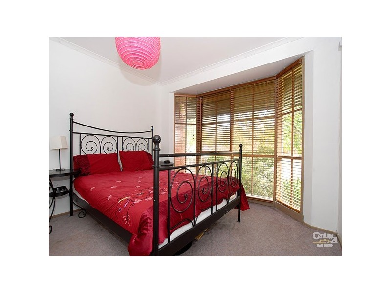 24 Bangalay Place, Berwick VIC 3806