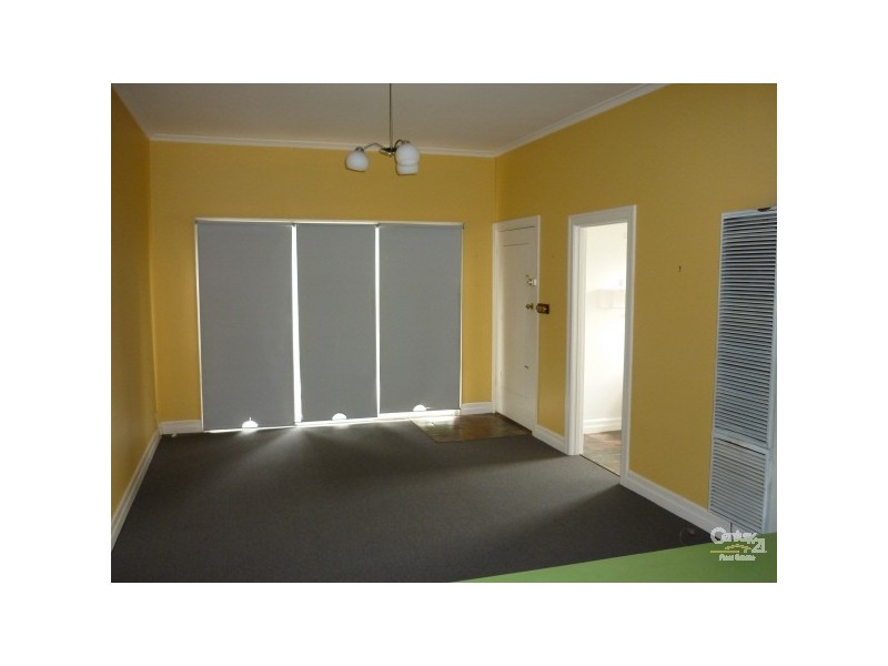 4 Orgill Street, Dandenong VIC 3175