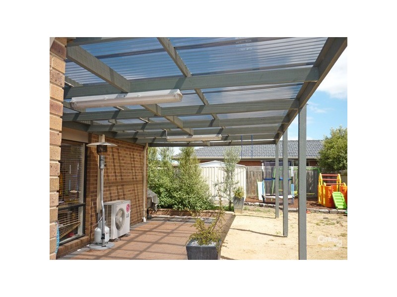 141 Bellevue Drive, Berwick VIC 3806