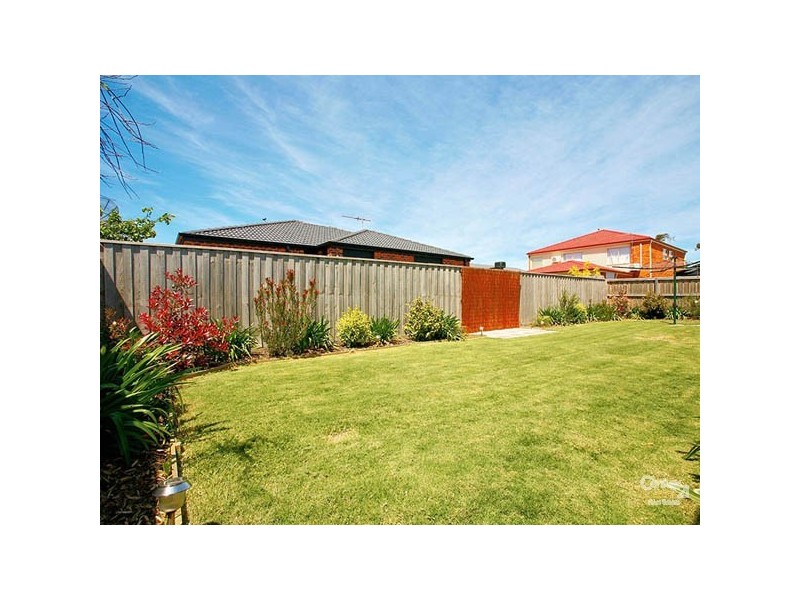 53 Beethoven Drive, Narre Warren South VIC 3805