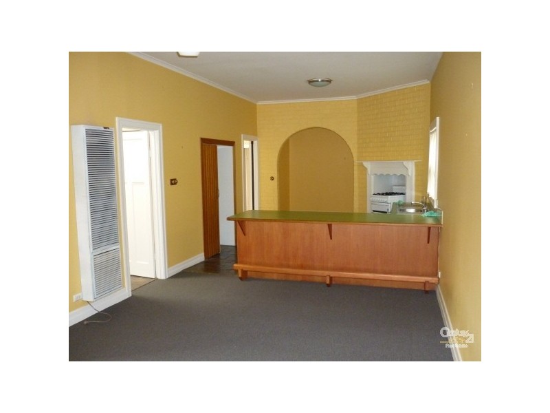 4 Orgill Street, Dandenong VIC 3175