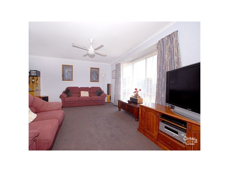 9 Wallowa Crescent, Narre Warren VIC 3805