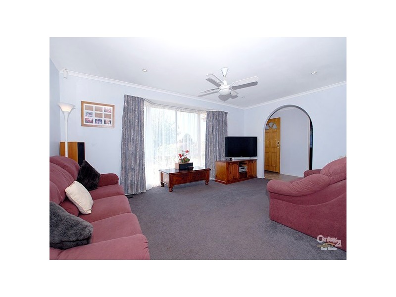 9 Wallowa Crescent, Narre Warren VIC 3805