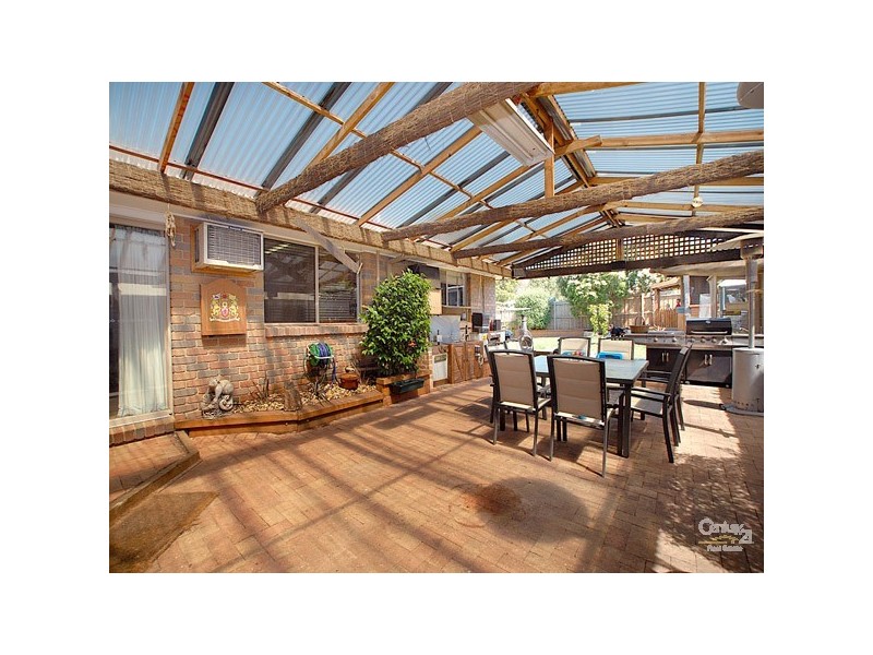 9 Wallowa Crescent, Narre Warren VIC 3805