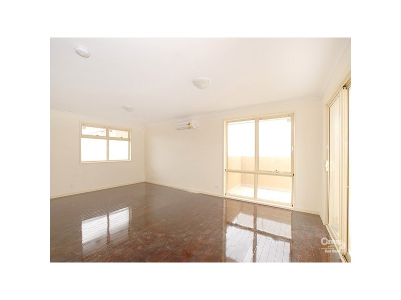 4/19 Hemmings Street, Dandenong VIC 3175