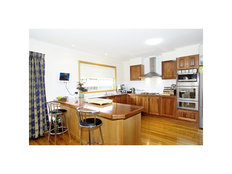 3 Redwood Place, Grovedale VIC 3216