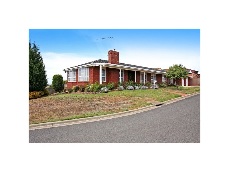 44 Leila Crescent, Bell Post Hill VIC 3215