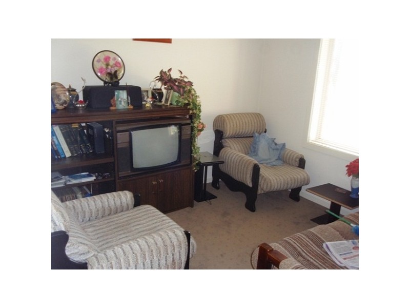 1/2 Bingara Avenue, Norlane VIC 3214