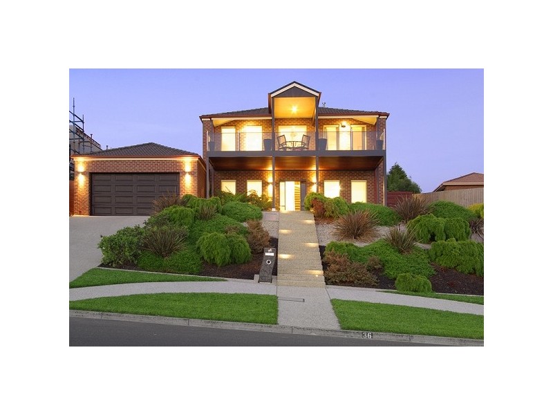 36 Victory Way, Highton VIC 3216