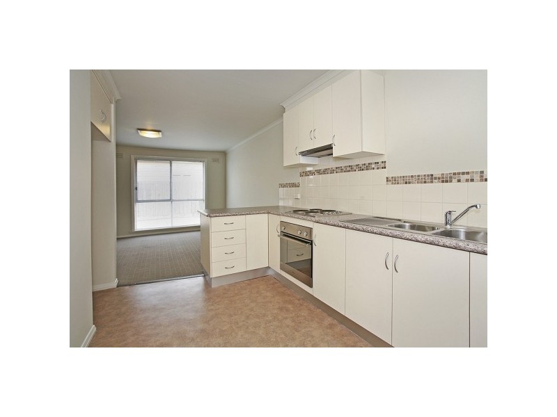 3/10 Volum Street, Manifold Heights VIC 3218