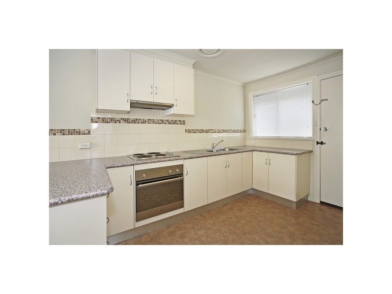 3/10 Volum Street, Manifold Heights VIC 3218