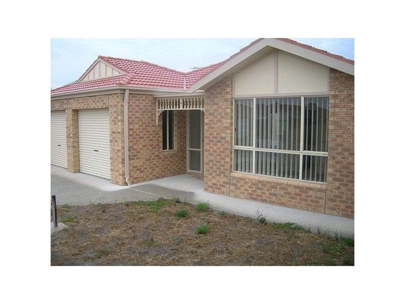 6 Hailar Lane, Lara VIC 3212