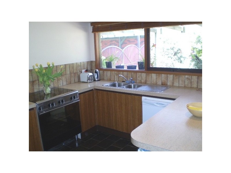 22 Jania Street, Lara VIC 3212