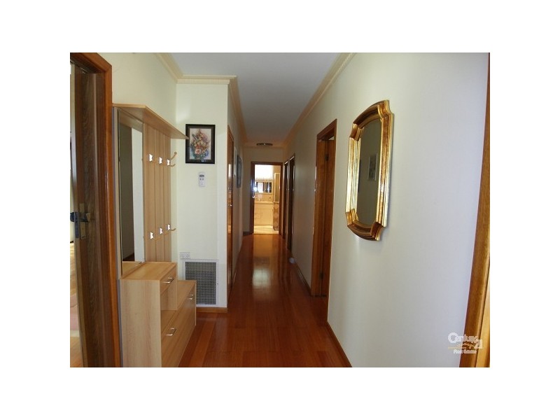 1/28 Hughes Street, Bell Park VIC 3215