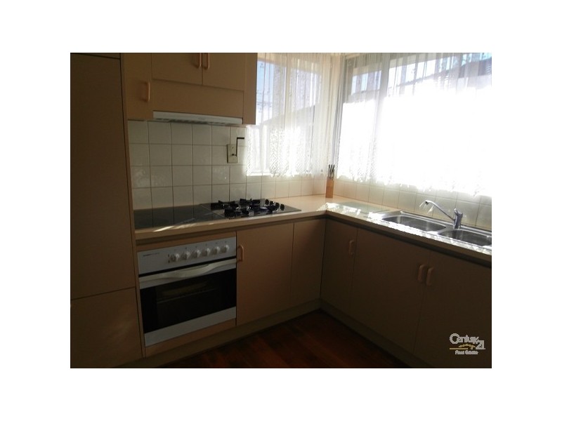 1/28 Hughes Street, Bell Park VIC 3215