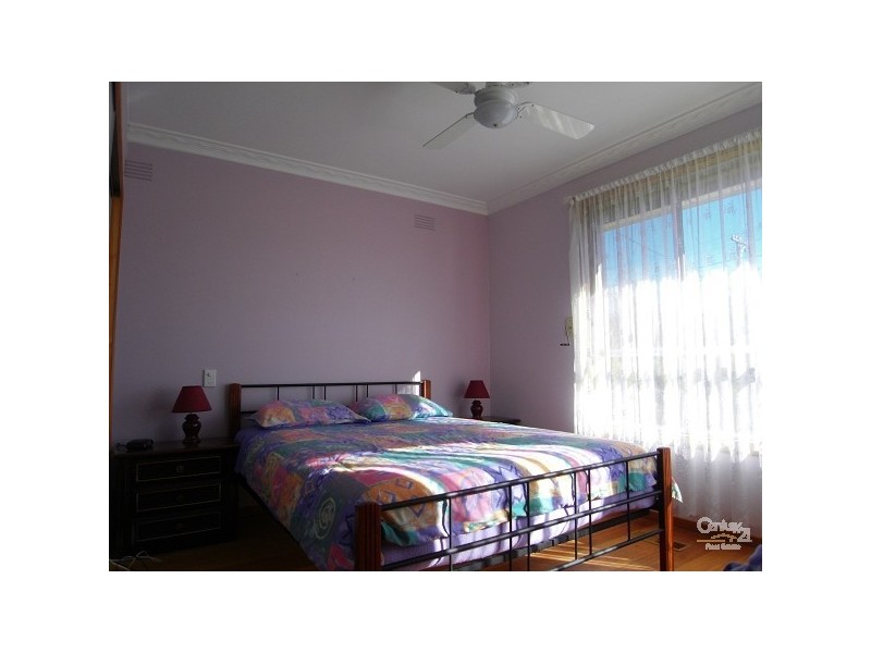 1/28 Hughes Street, Bell Park VIC 3215