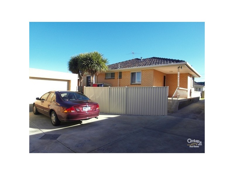 1/28 Hughes Street, Bell Park VIC 3215