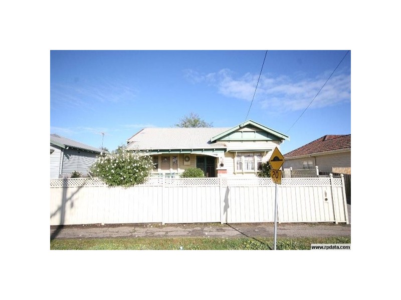 51 Stubbs Avenue, North Geelong VIC 3215