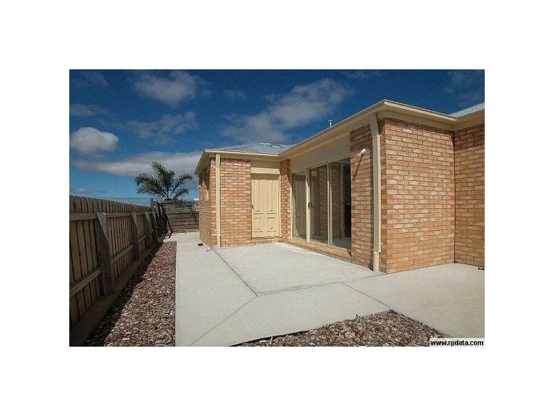 2/162 Plantation Road, Corio VIC 3214