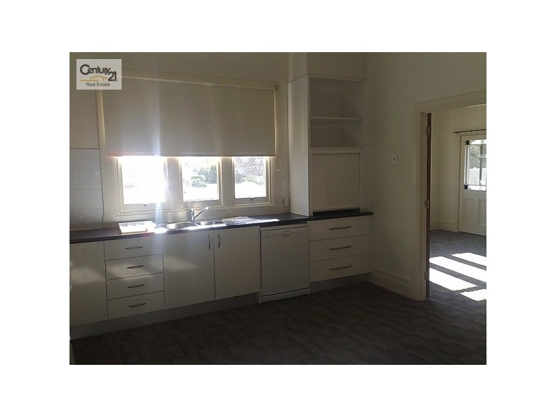 28 Mercer Street, Winchelsea VIC 3241
