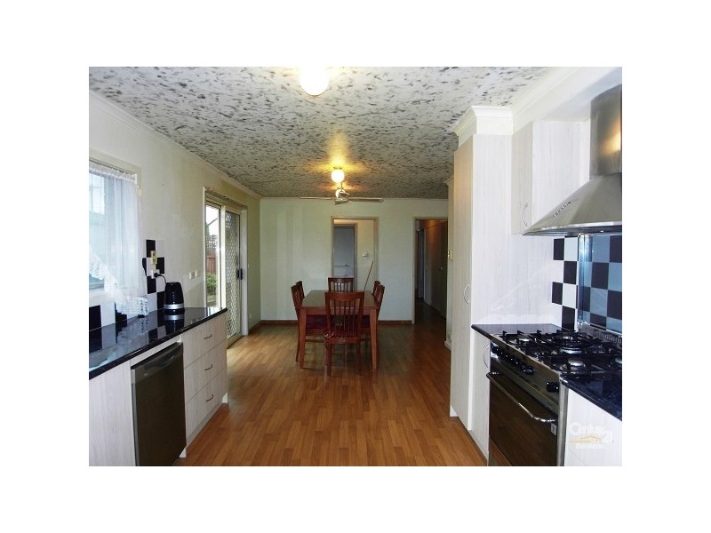 165 Solar Drive, Whittington VIC 3219