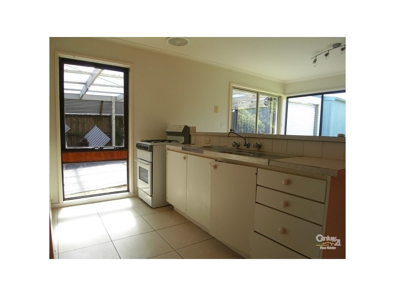 20 Freedom Court, Whittington VIC 3219